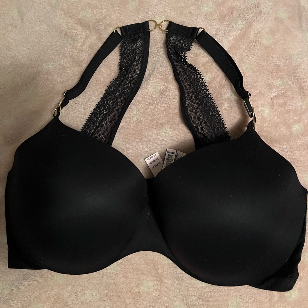 Incredible by Victoria Secret 36DD